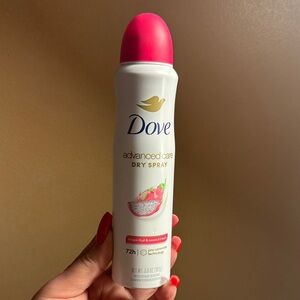 Dove Advanced Care Dry Spray